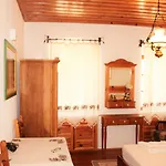 Kispet Marti Boutique
