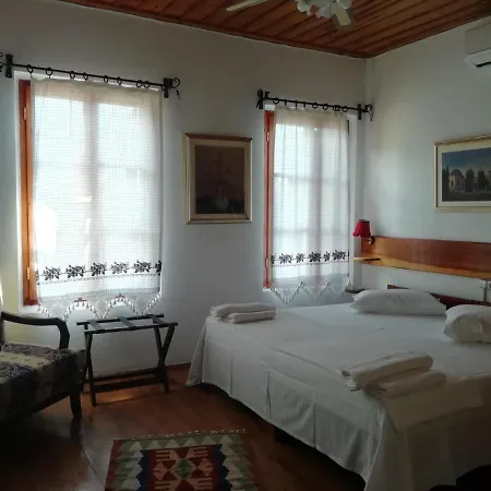 Гостьовий будинок Kispet Marti Boutique Айвалик