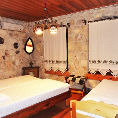 Гостьовий будинок Kispet Marti Boutique