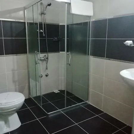 Kispet Marti Boutique Гостьовий будинок *